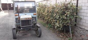 Malotraktor domácí výroby s hydraulikou do smazání