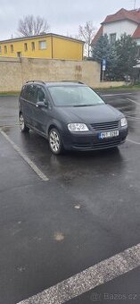 Touran 2.0 tdi 100kw rok 2003