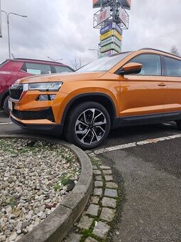 ROČNÍ Skoda Karoq 1.5 TSi Fresh+ r.v. 2024