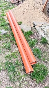 Kanalizační trubky nové