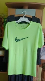 Tričko -zn."Nike". NOVÉ  Vel. XL