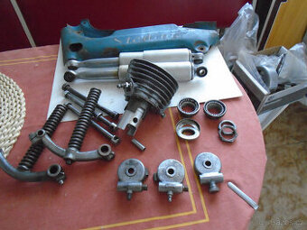 Prodám zadní tluniče na S22 a další díly