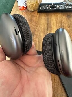Prodám Apple AirPods Max