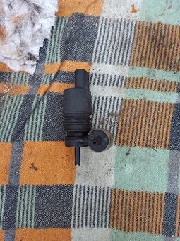 Prodám čerpadlo pro ostřikovače Fabia 1