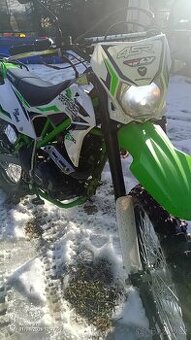 Pitbike defender 250 rr