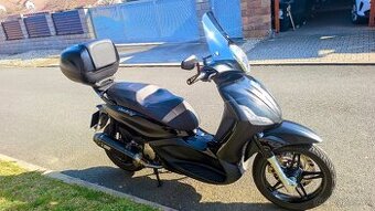 Piaggio Beverly 350