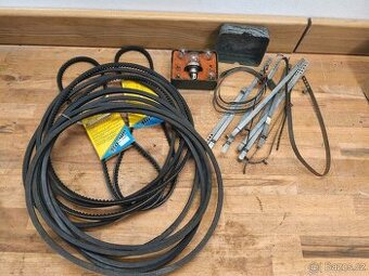 ŠKODA 110R 100 1000 NOVÉ KLÍNOVÉ ŘEMENY SPONY