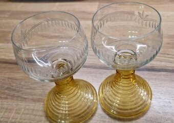 Nádherný pár historických sklenic Roemer/Římanky