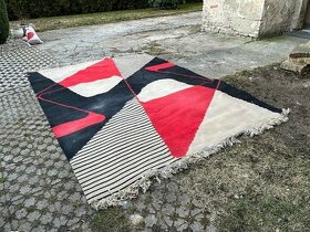 Retro koberec ve stylu Antonín Kybal
