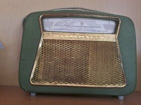 staré tranzistorové radio