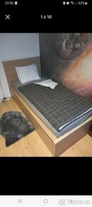 Ikea Malm jednolůžková postel v top stavu