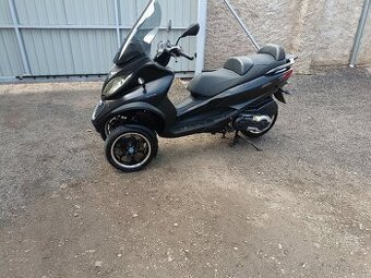Piaggio mp3 500 ABS,ASR cz doklady v ceně černá 3