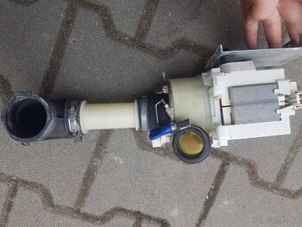 Myčka whirpool oběhové čerpadlo 60W a ohřev vody PC47