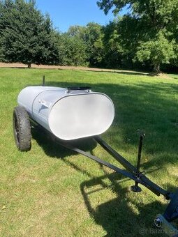 Cisterna na vodu za traktor, malotraktor, lejta, napáječka - 1