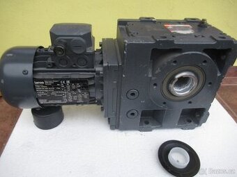 LENZE-NOVÁ elektropřevodovka 400V.0,25kw-10ot.min.