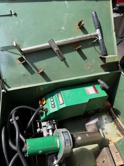 Leister Varimat V zvárací automat na PVC strešné fólie