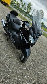 Suzuki Burgman 650 Executive ,top stav