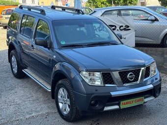 Nissan Pathfinder, 2.5,2.MAJ,7MÍST,SERVIS.KN