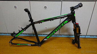 Prodám rám Maxbike M506 17"