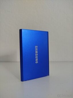 Samsung portable disk : SSD T7 2TB modrý