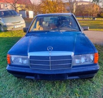 Mercedes-Benz 190E