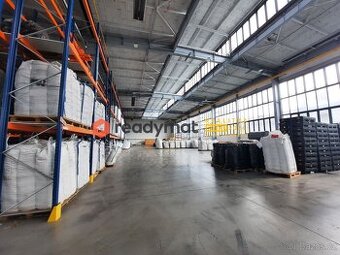 Pronájem skladu 3070 m2, Hodonín