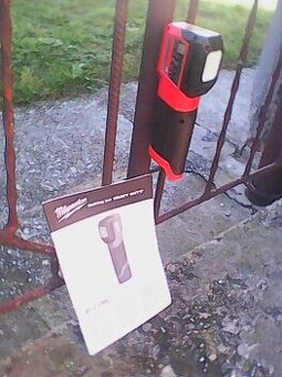 Milwaukee M12 CML-0 Aku svitilna světlo 1000 lumenu