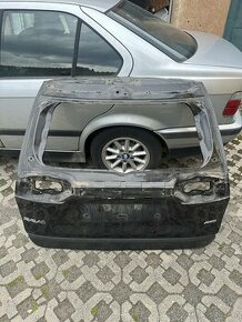 Páté dveře Toyota Rav 4