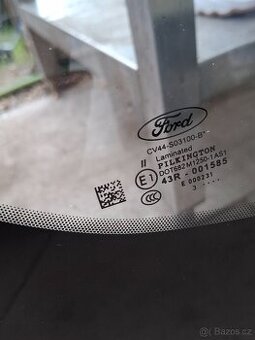 Čelní sklo ford kuga mk2