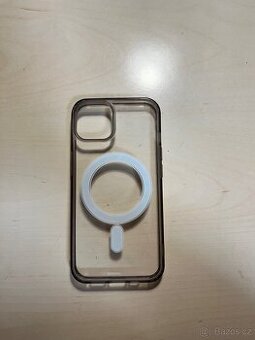 Obal na iPhone 13