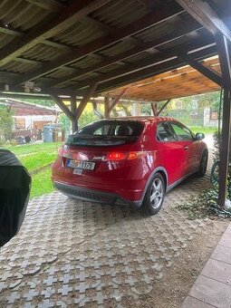 Civic 8g