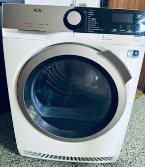 Sušička AEG 8000 série a+++