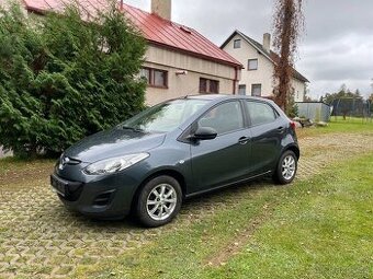 MAZDA 2 1.4i