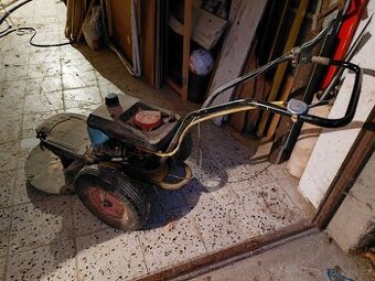 Prodám bubnovou sekačku Dakr s motorem Jikov