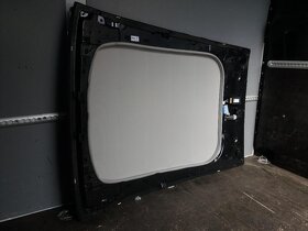 PEUGEOT 108,AYGO- zadní sklo 14- Posuvná plátěná střecha 14-