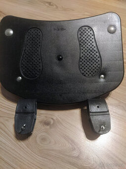 Stupátko ke kočárku