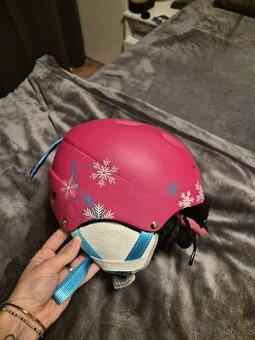 Dětská lyžařská helma