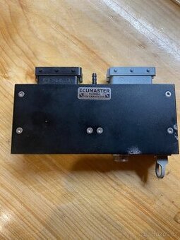 Ecumaster Classic , zavodni ridici jednotka motoru -