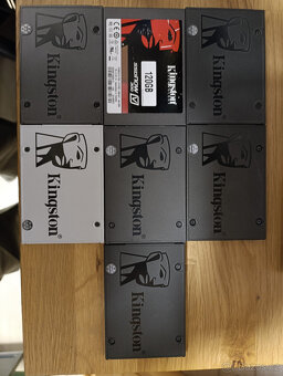 více disků SSD, KINGSTON, SAMSUNG, CRUCIAL, VERTEX