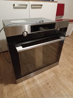 Vestavná trouba AEG BPK552320M