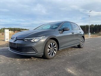 Volkswagen Golf 8 2.0TDI 2021 Záruka Full Led