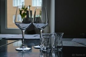 Krásné skleničky na víno a čaj - Bormioli Rocco