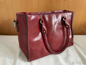 Červená dámská kabelka - 1