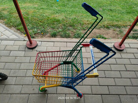 Dětský nákupní vozík