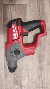 Milwaukee M12 CH-0 FUEL, kladivo