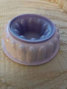 TUPPERWARE - 1
