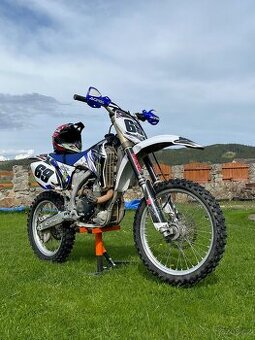 Yamaha YZ450F - 1