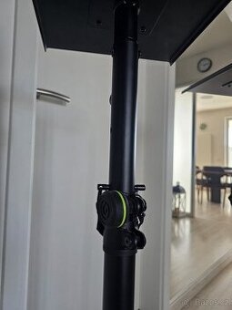Stojany na reproduktory Gravity SP 3202 VT