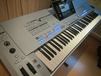 Yamaha Tyros 5, 76 kláves - 1