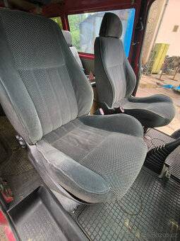 Sedačky otočné VW T4